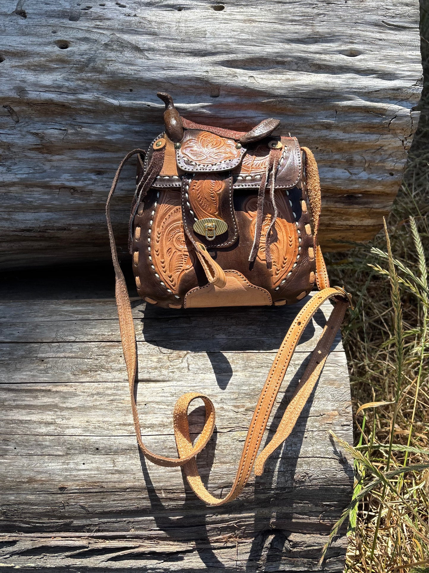 70s two-tone leather Western saddle crossbody