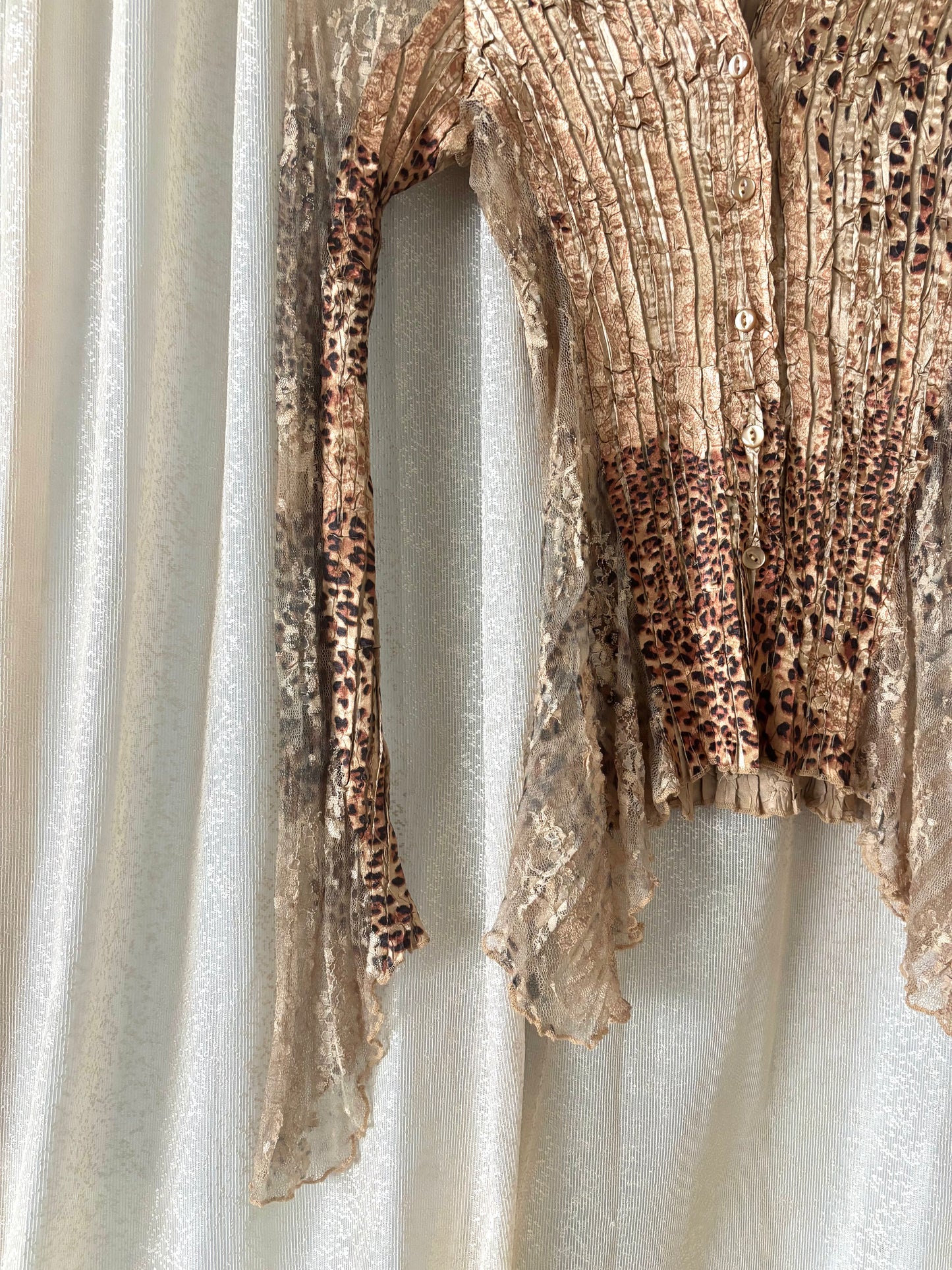 Caché lacey leopard print blouse