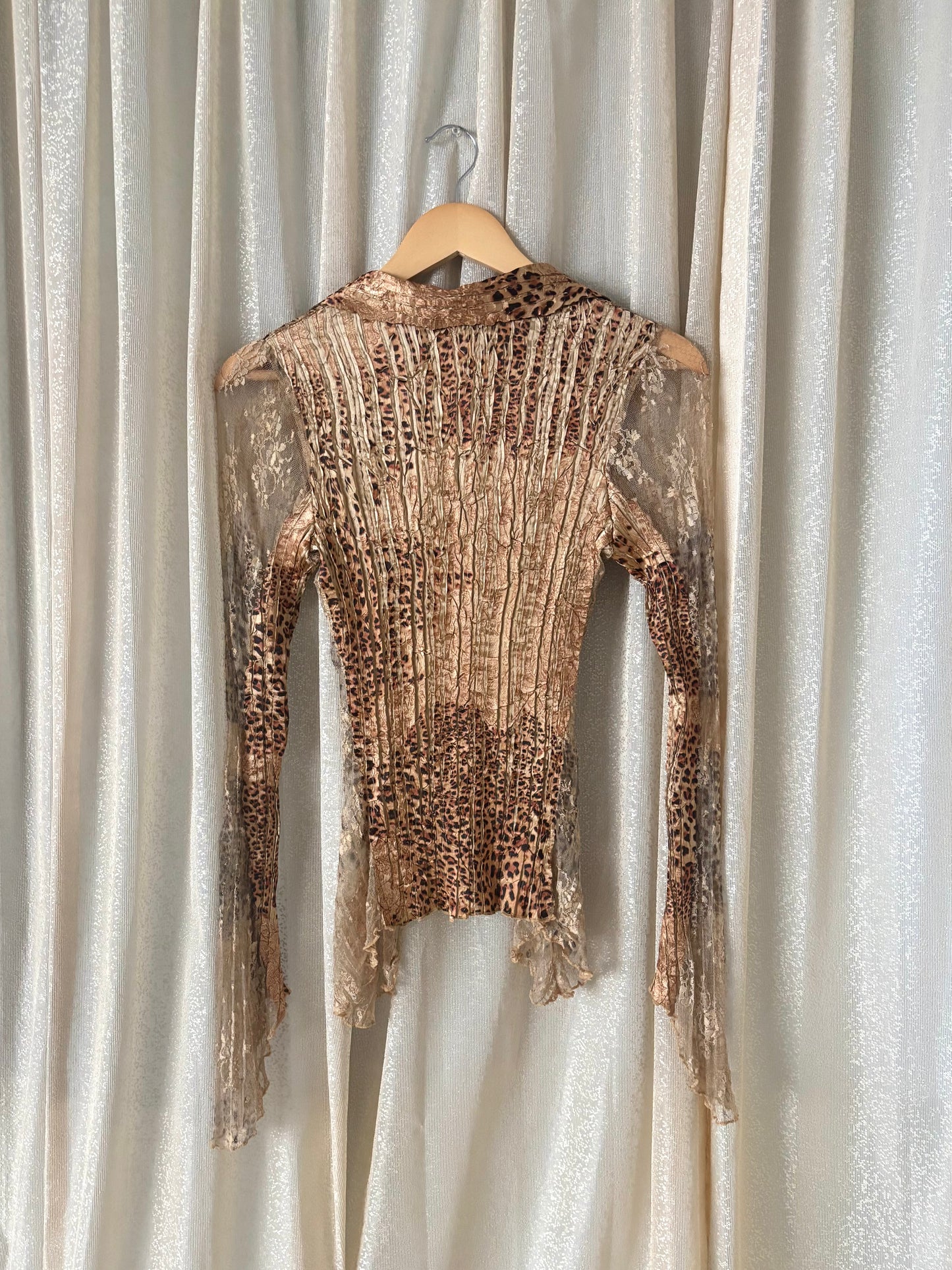 Caché lacey leopard print blouse