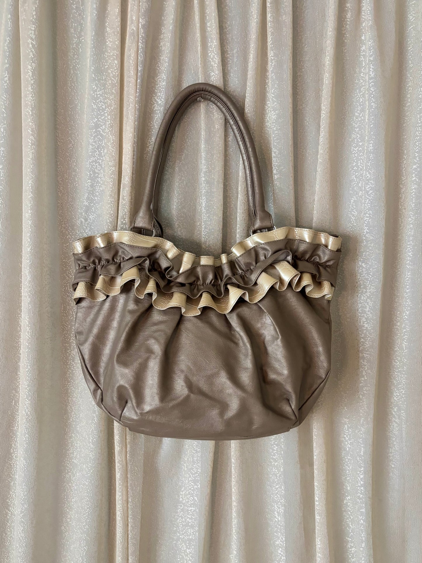 Gold ruffle shoulder bag