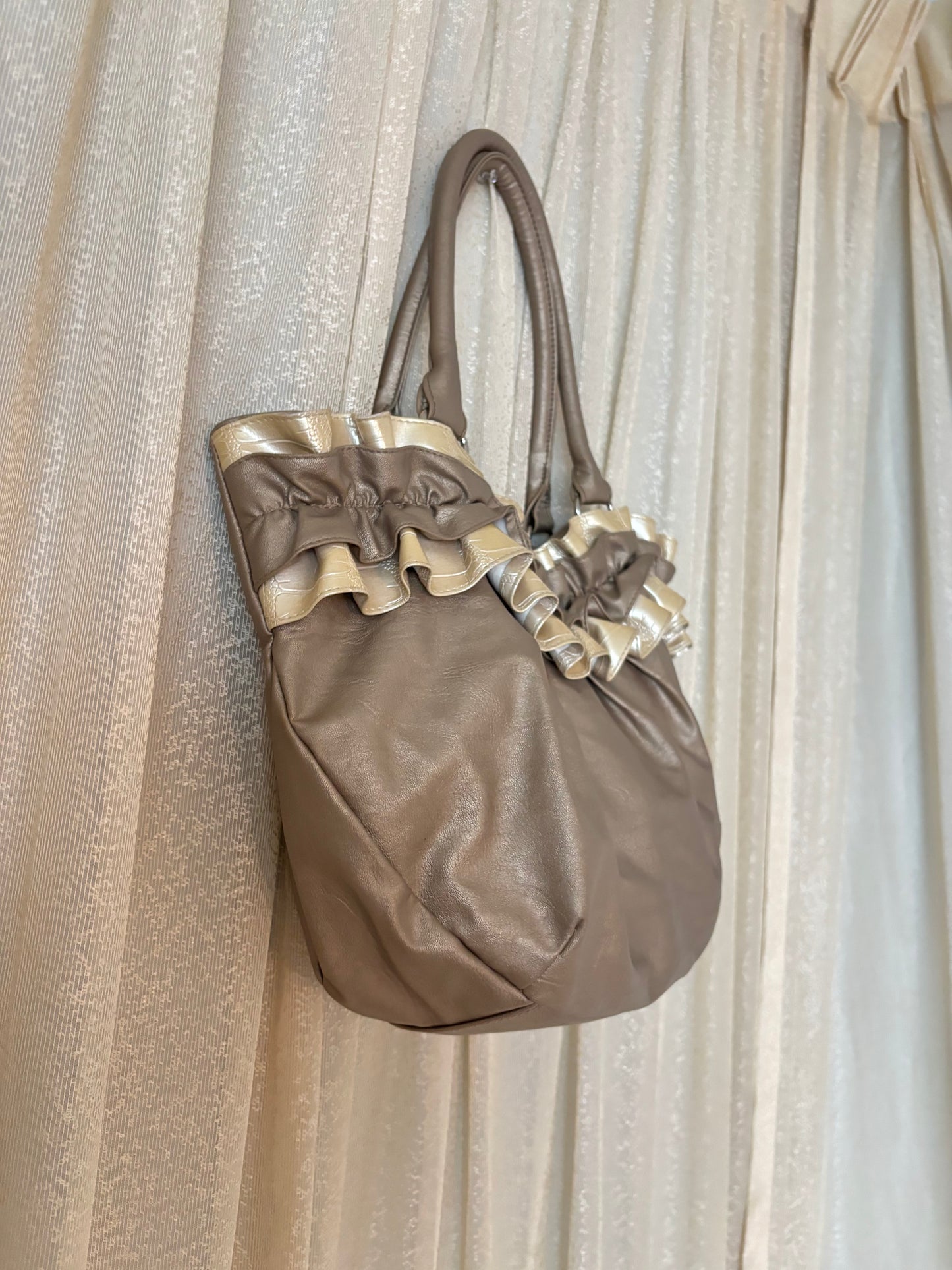 Gold ruffle shoulder bag