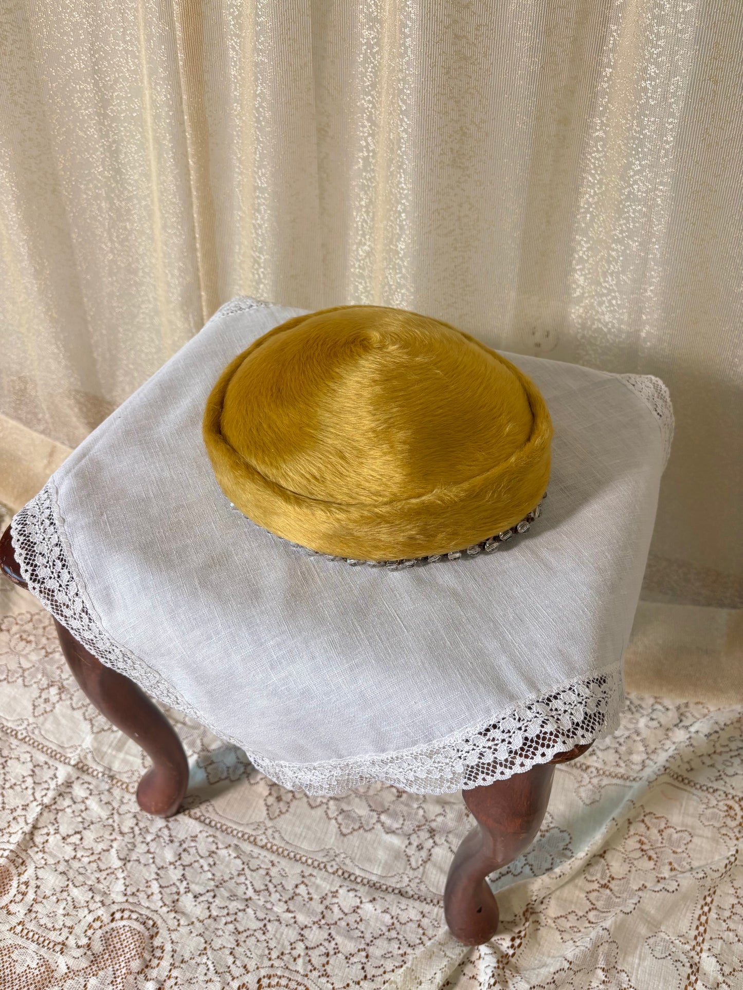 Yellow melusine beaded pillbox hat