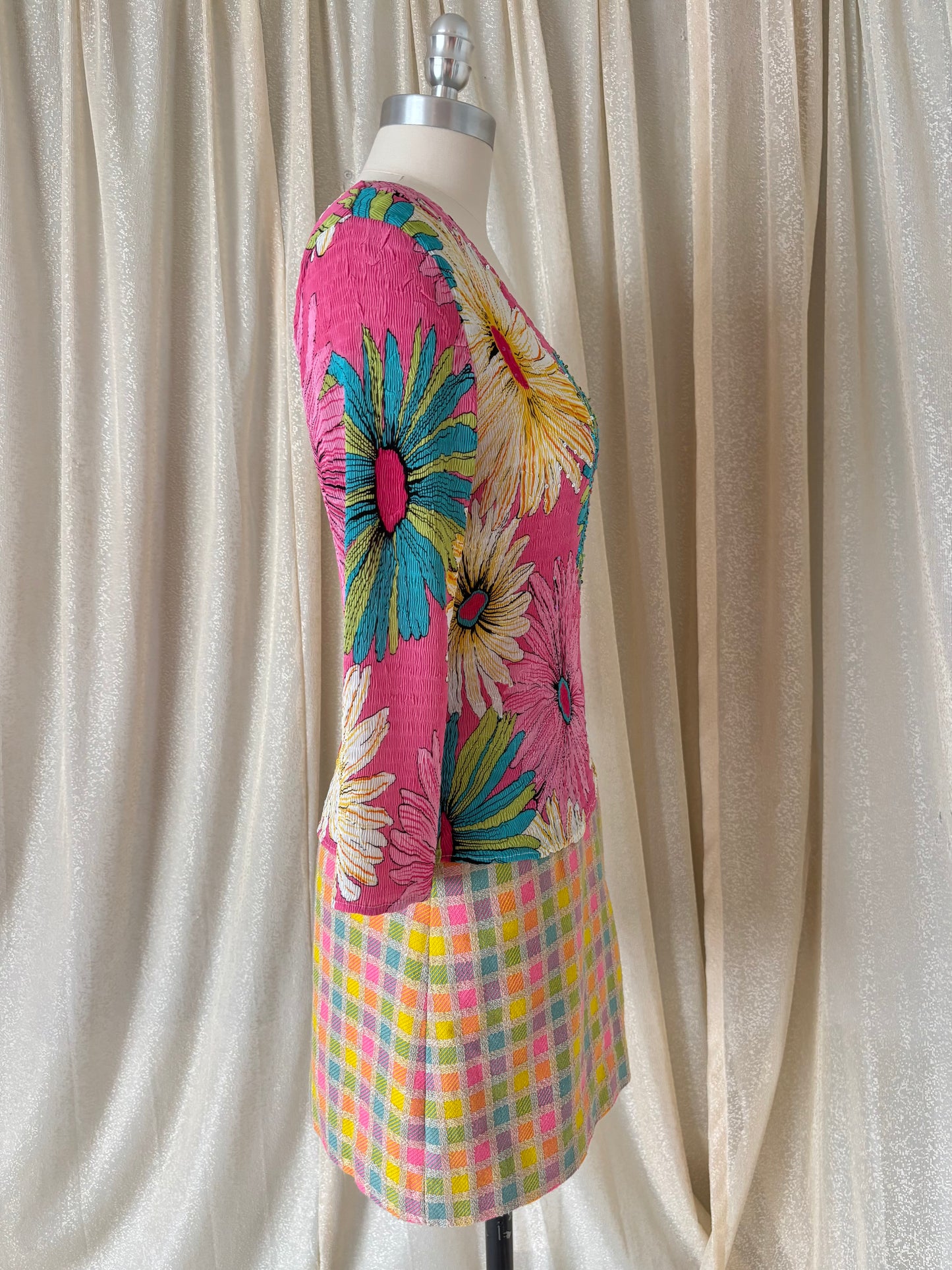 90s/00s Alberto Makali crinkle pleated sunflower top
