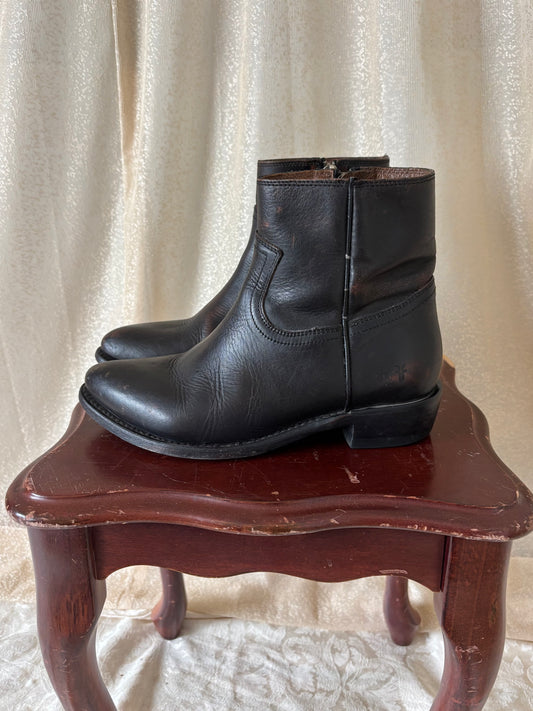Black leather Frye Billy ankle boots
