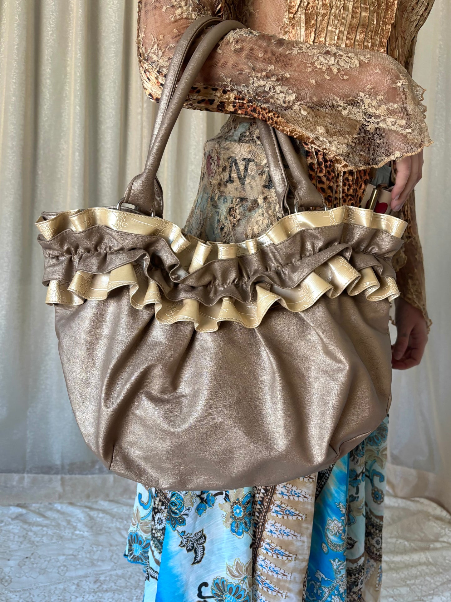 Gold ruffle shoulder bag