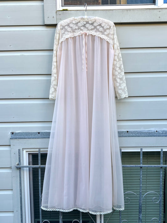 60s Vanity Fair pink lace robe