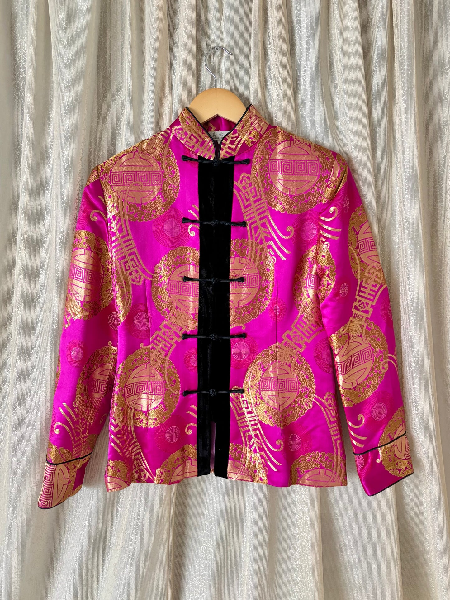 90s hot pink Chinese brocade fleece jacket
