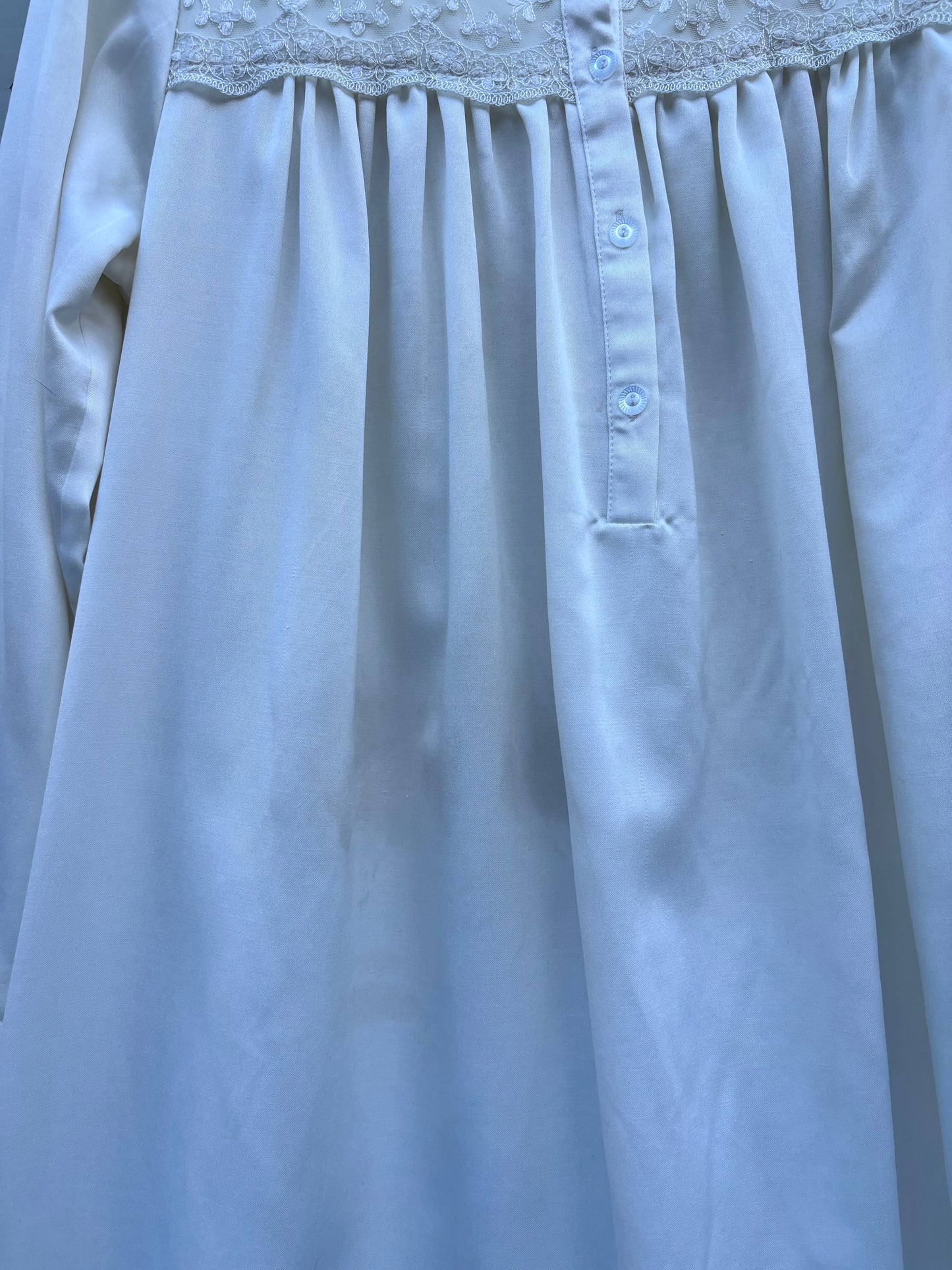 Vintage Oscar de la Renta nightgown