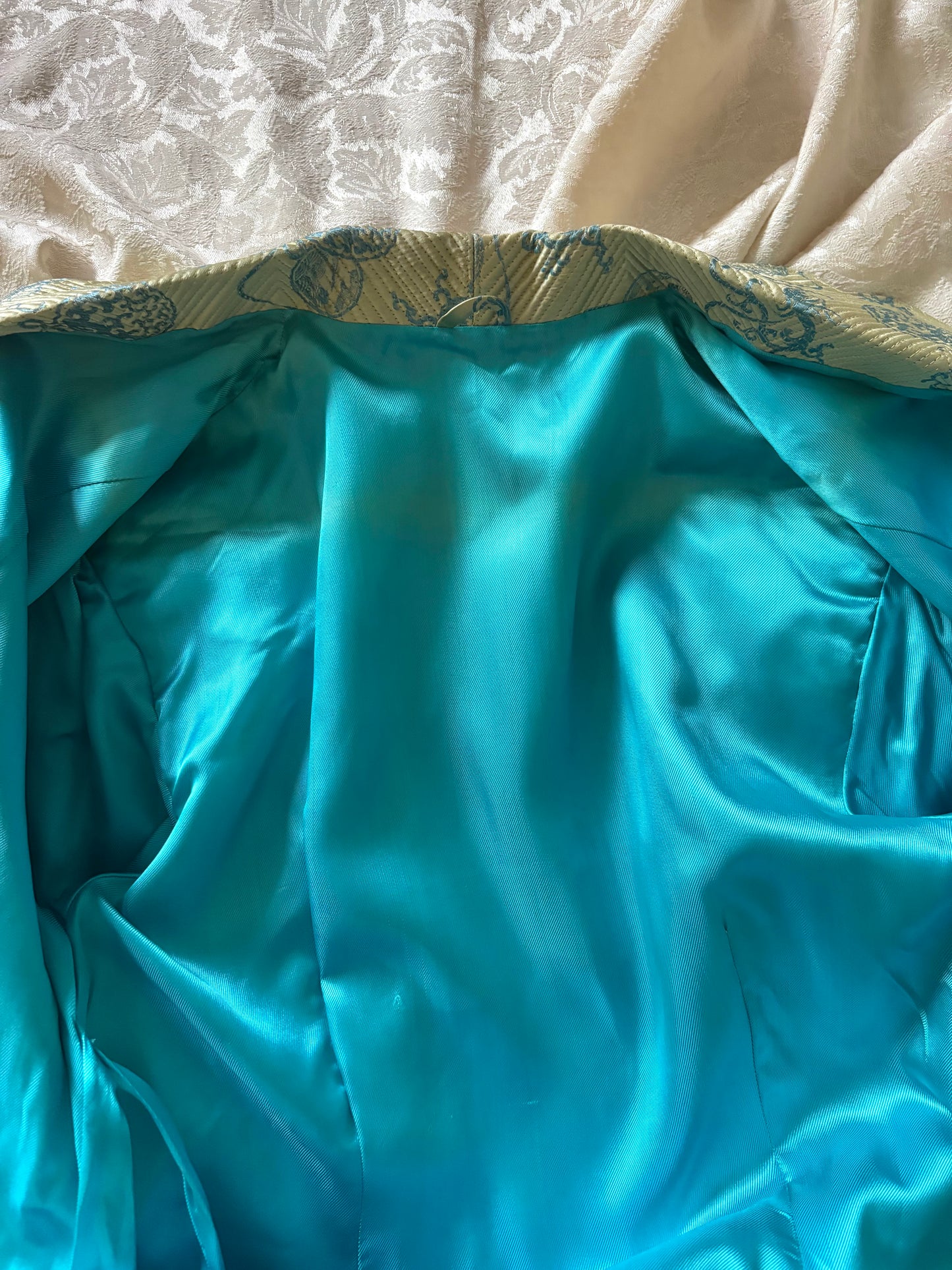 40s Chinese silk brocade dressing gown