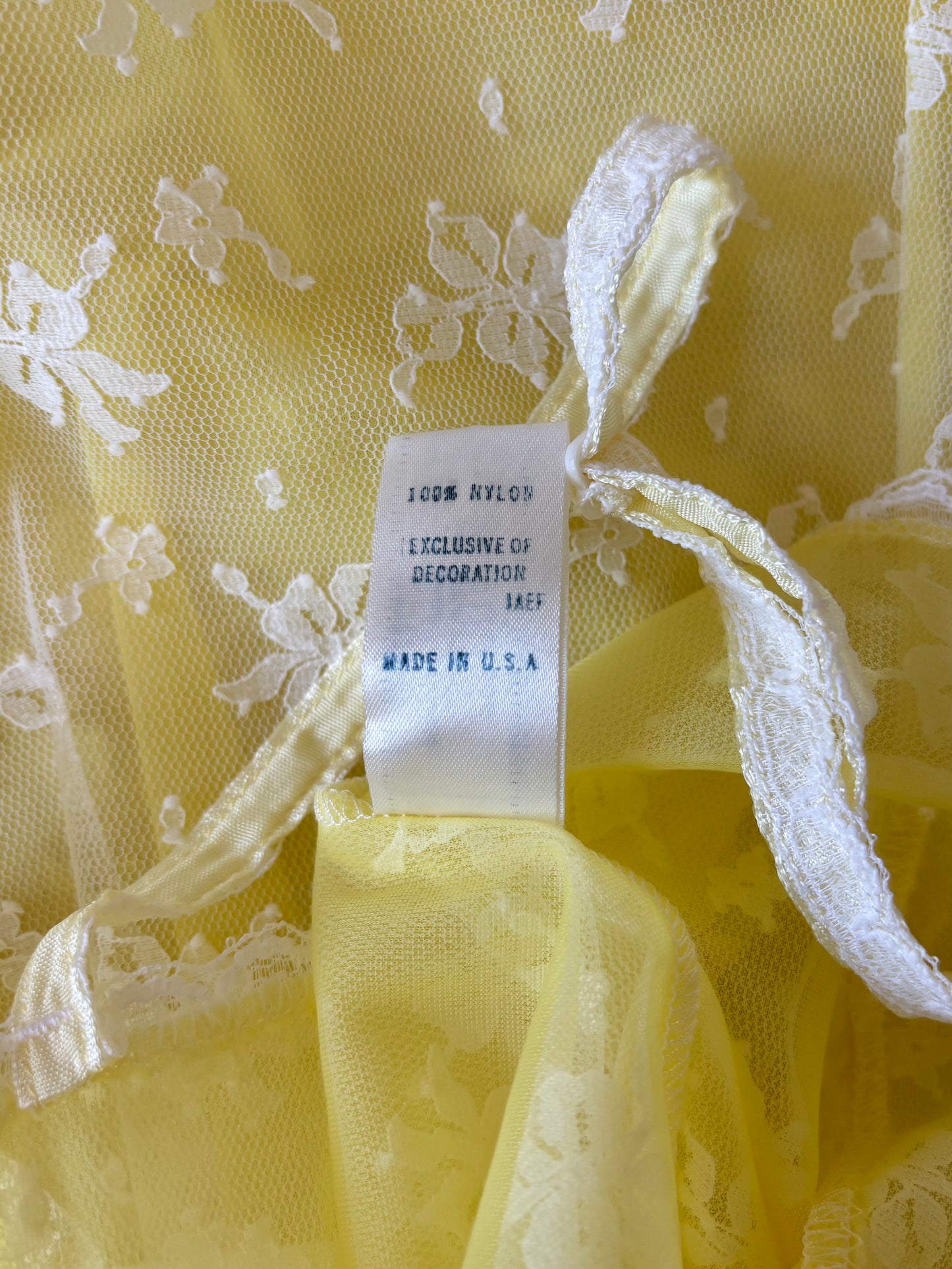 Rare late 60s yellow lace babydoll slip and matching panty set