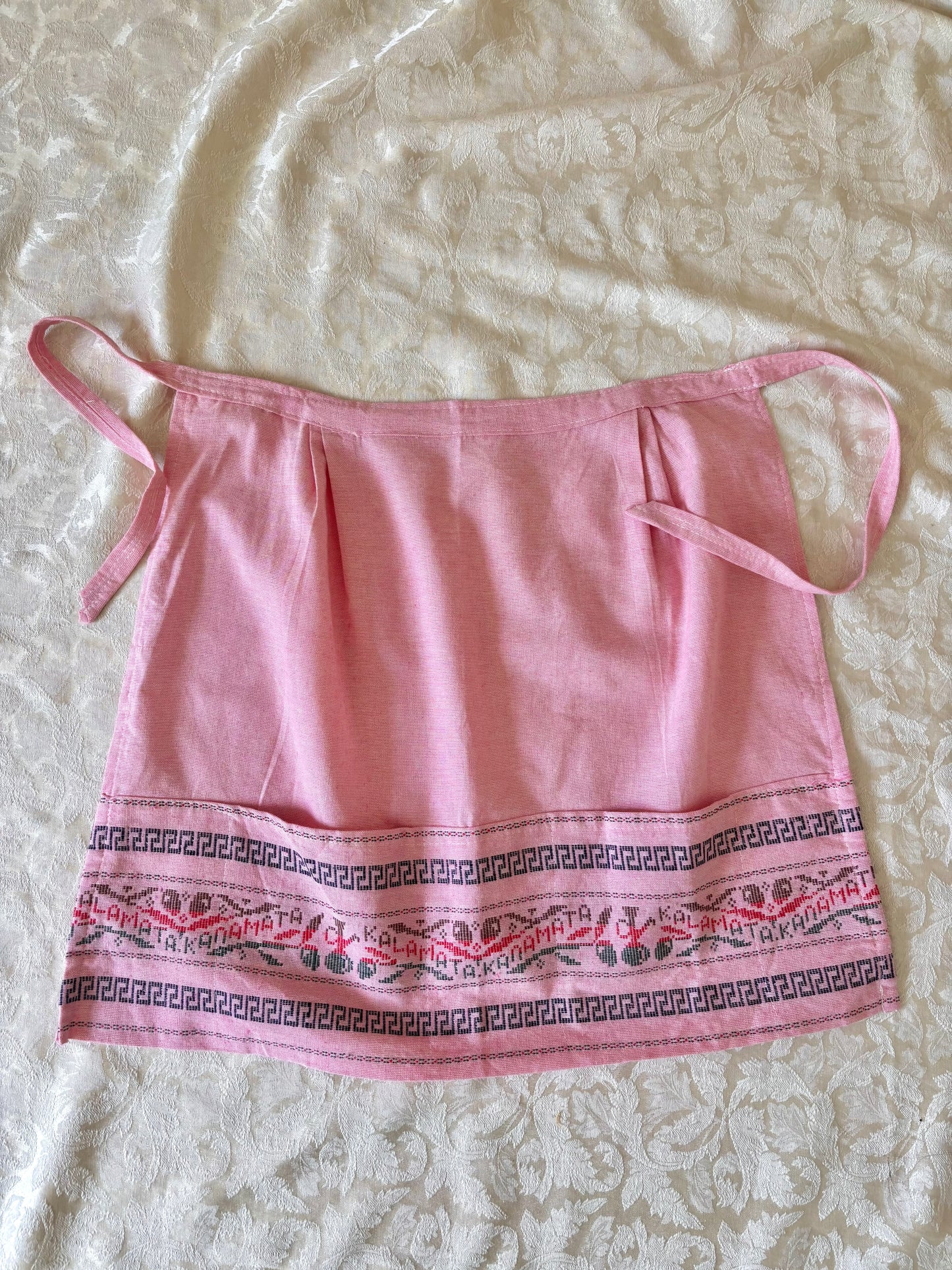 Vintage "Kalamata" Greek souvenir linen apron