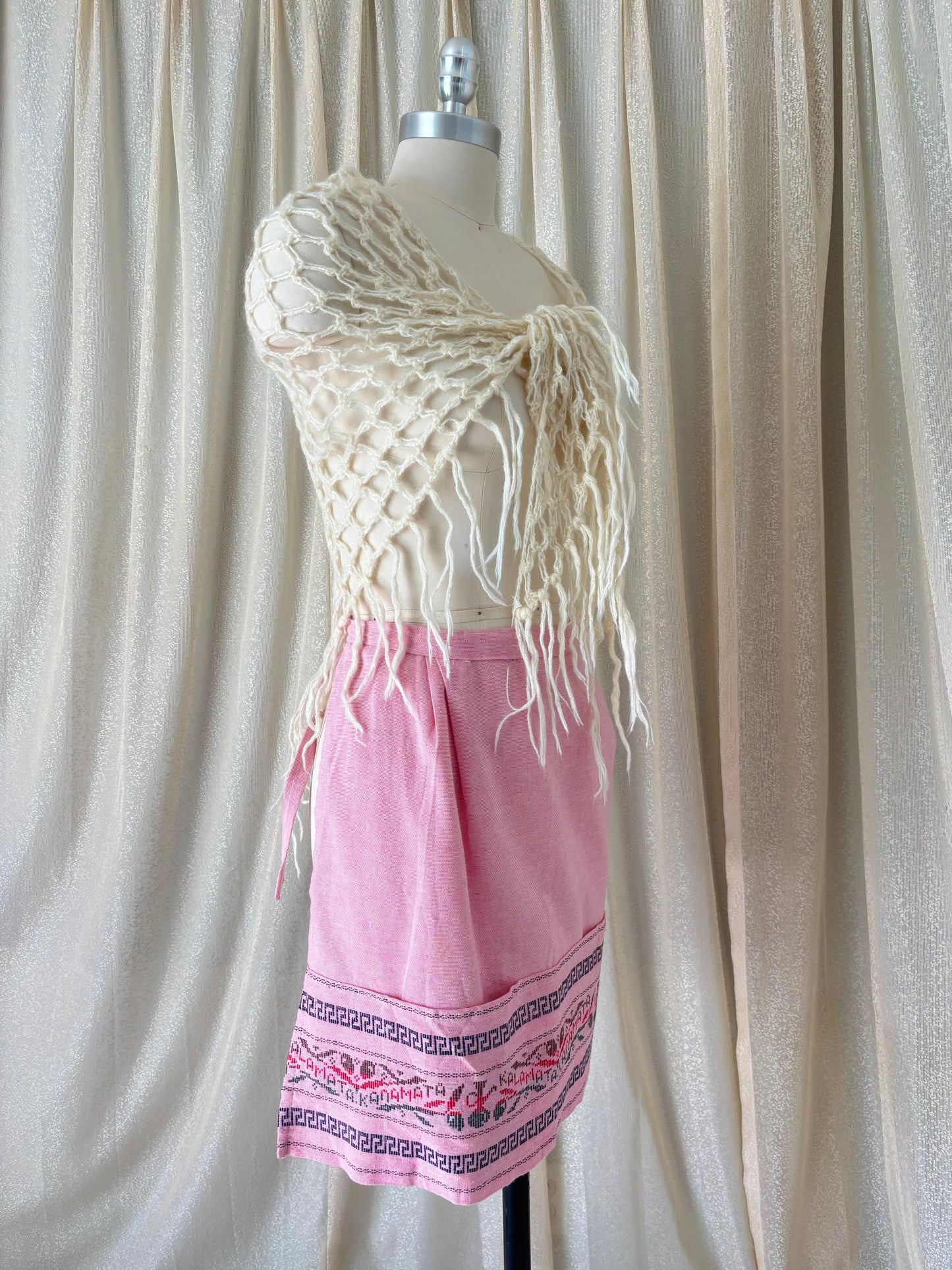 Vintage "Kalamata" Greek souvenir linen apron